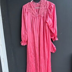 Vintage peignoir robe pink silky lace trim long duster jacket flowy retro